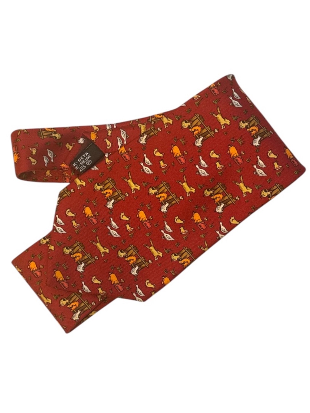 SALVATORE FERRAGAMO red patterned tie